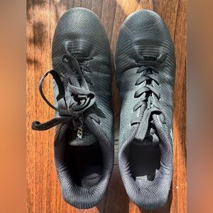 Brava Soccer Indoor Cleats Athletic Sneakers